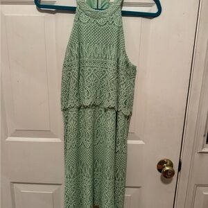 Francesca’s Mint Green Lace Sleeveless Dress